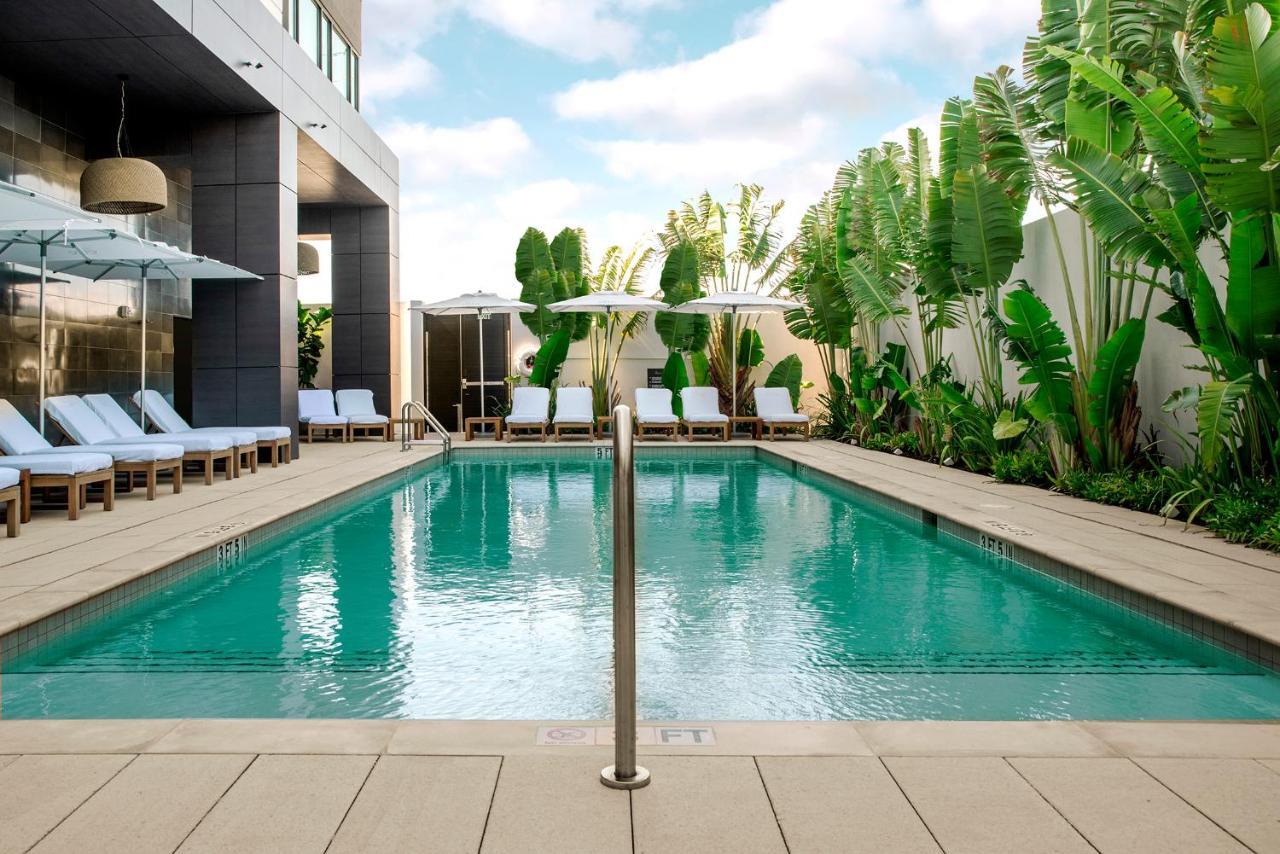 Ette Luxury Hotel & Spa Four Corners Εξωτερικό φωτογραφία The pool at the hotel