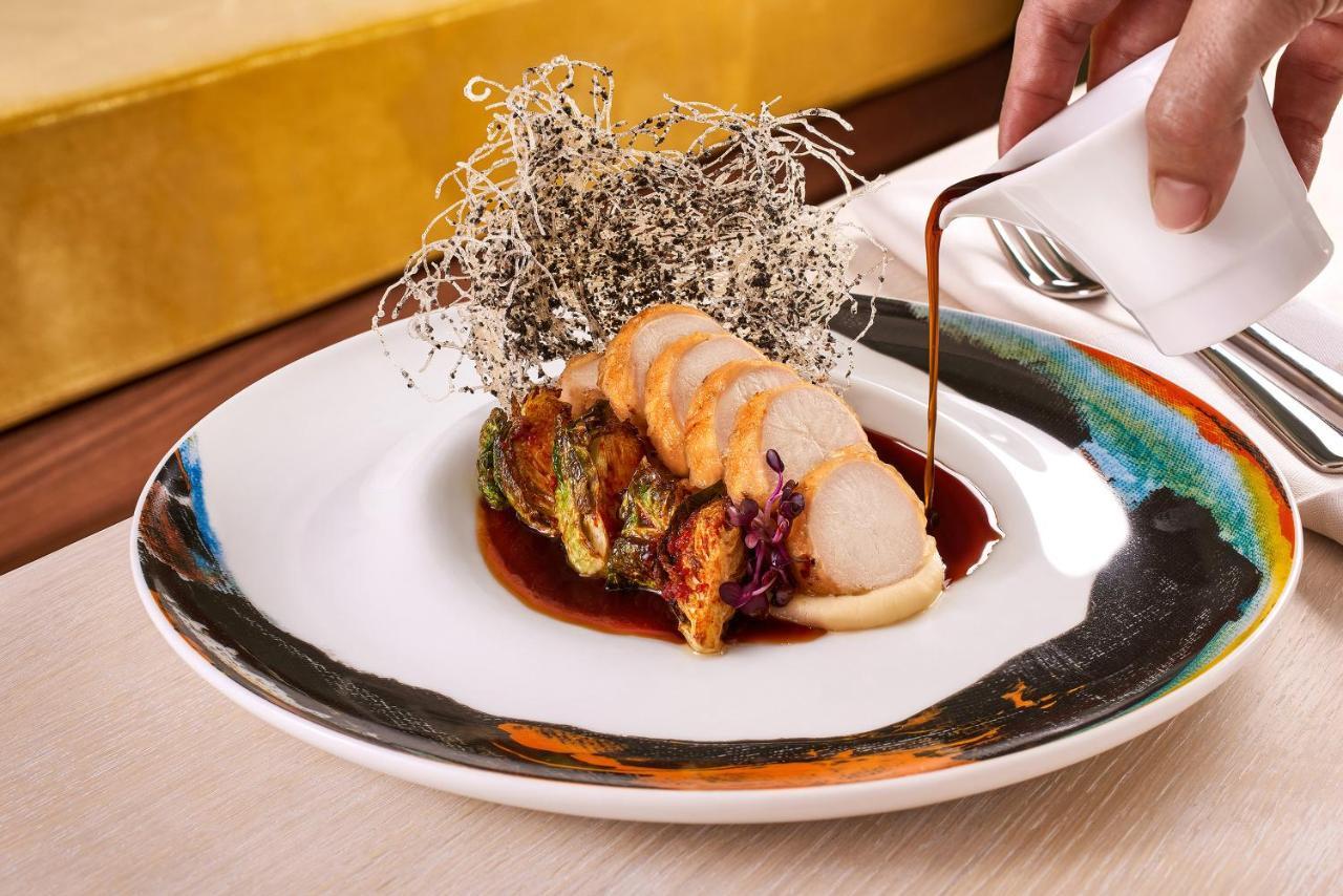 Ette Luxury Hotel & Spa Four Corners Εξωτερικό φωτογραφία A plate of abalone