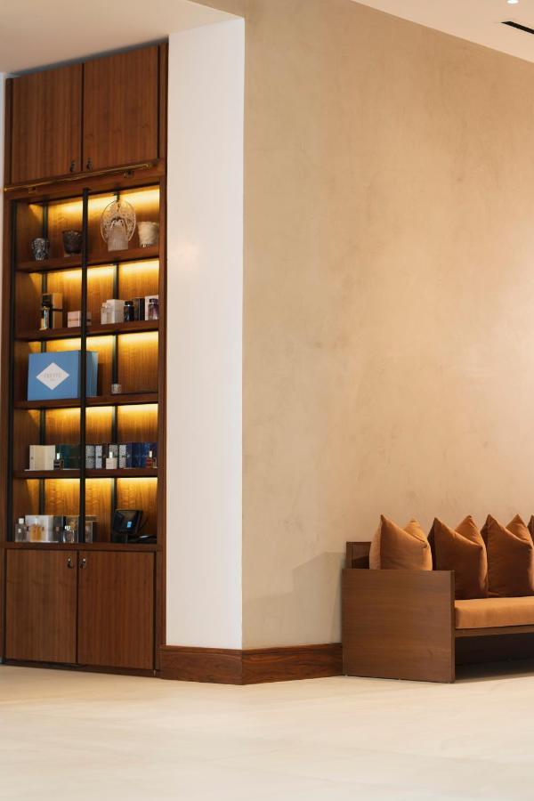 Ette Luxury Hotel & Spa Four Corners Εξωτερικό φωτογραφία A wall with a polished plaster finish